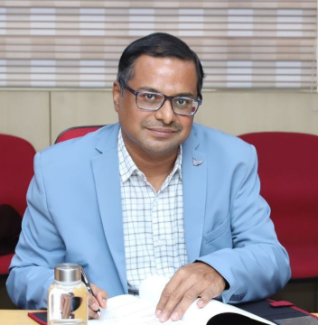 Dharmesh Vandra